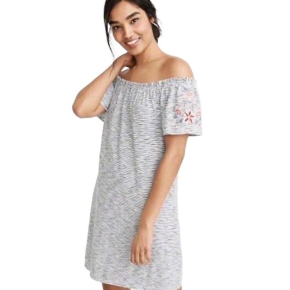 ABERCROMBIE & FITCH Off the Shoulder Embroidered Dress - Size XS - Picture 1 of 6